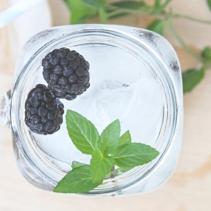 How To Make Blackberry Mint Infused Water