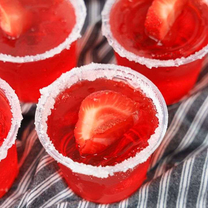 Easy Strawberry Margarita Jello Shots