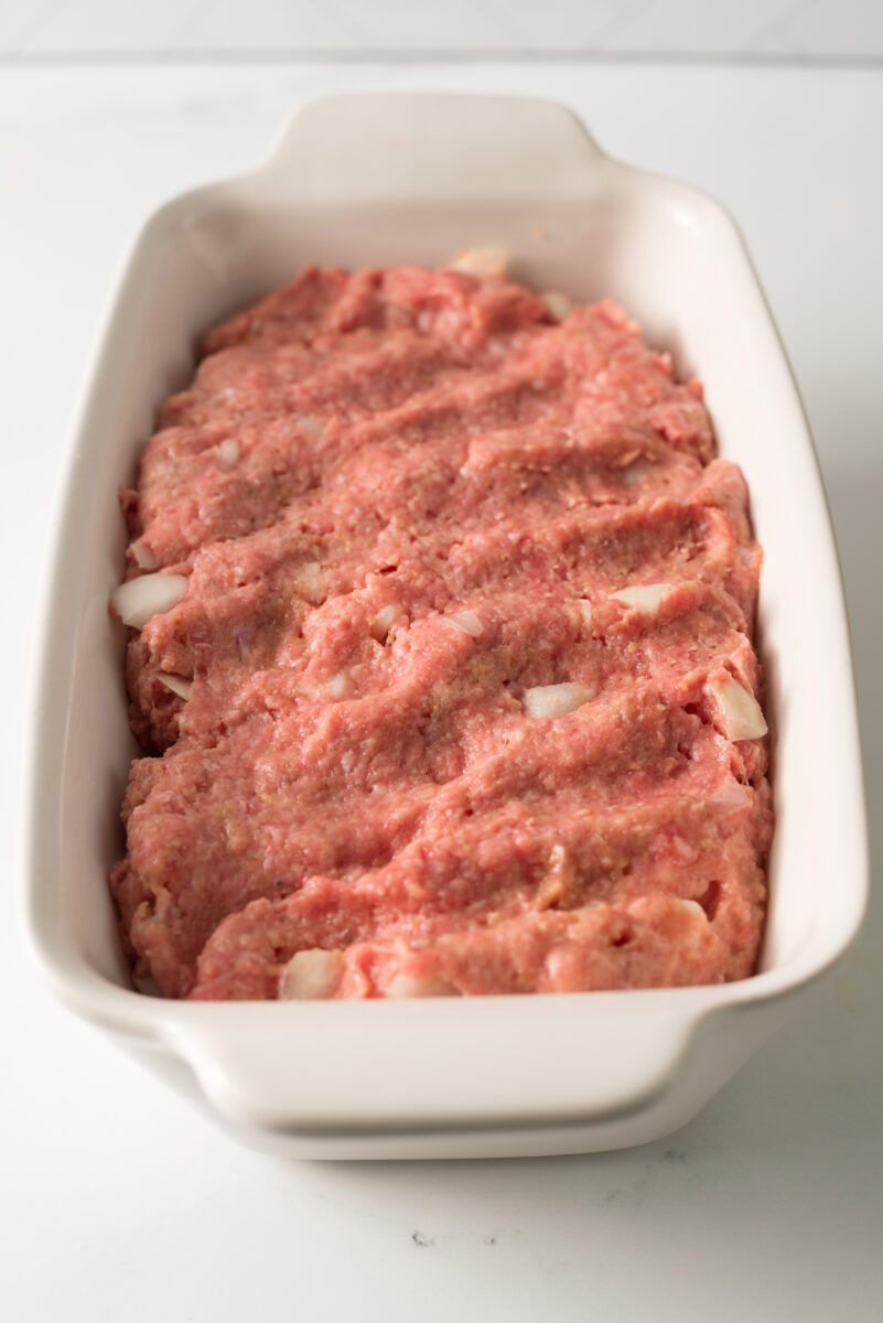 Simple meatloaf recipe that tastes like it came straight from your grandmas oven.