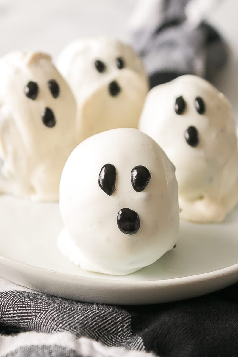 Oreo Balls made to look like ghosts